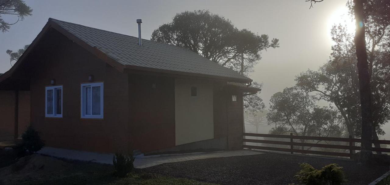 Вилла Chale Bienz - Hospedagem Rural Урубиси Экстерьер фото